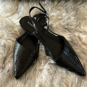 NWT Black patent Rampage flats